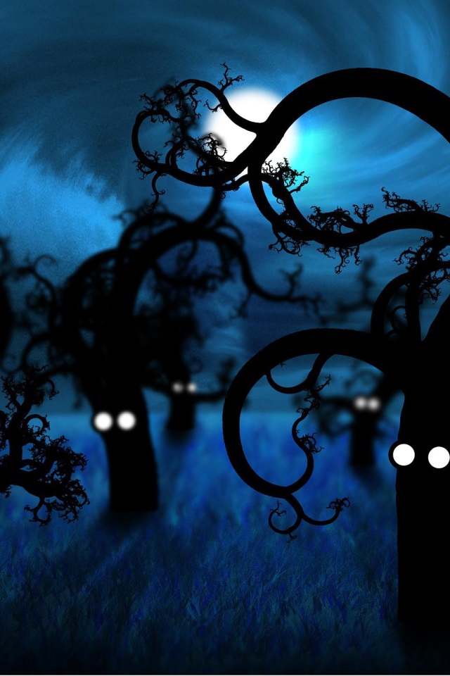 Живые деревья в полнолуние