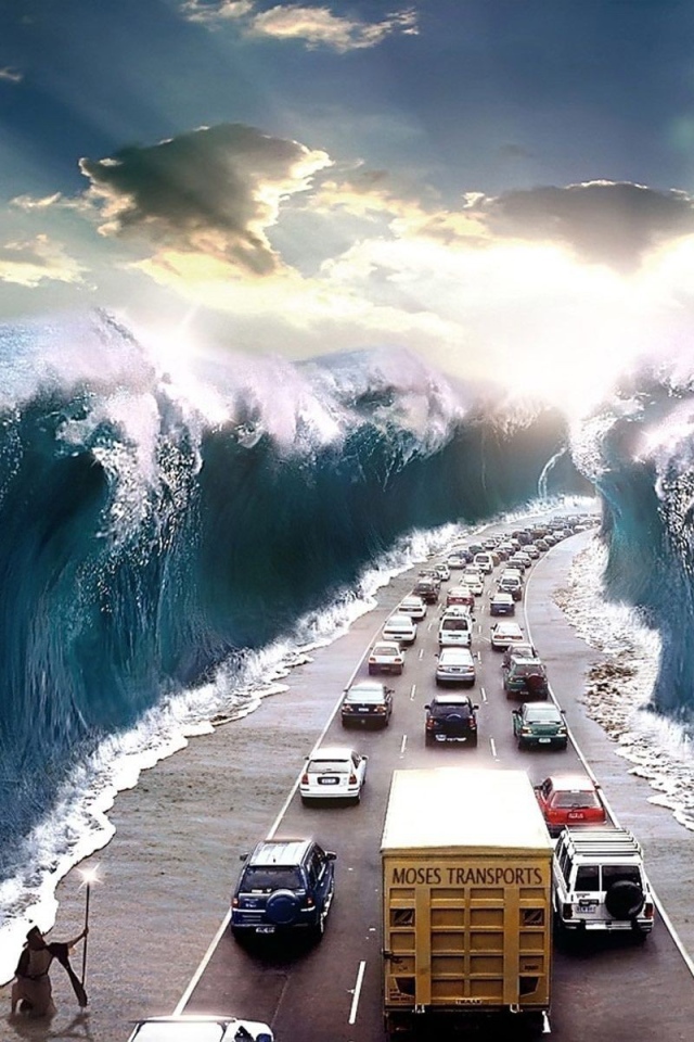 Моисей проложил шоссе по дну моря