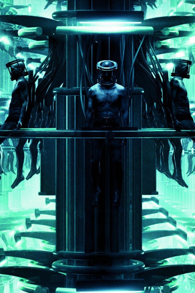 Люди на фабрике клонов