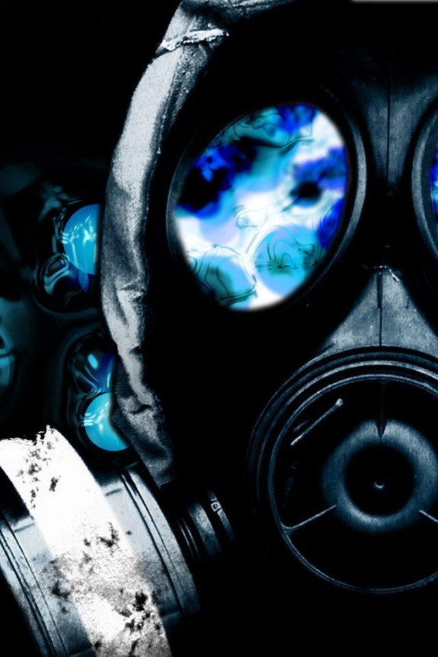 Сталкер в маске с голубыми стеклами