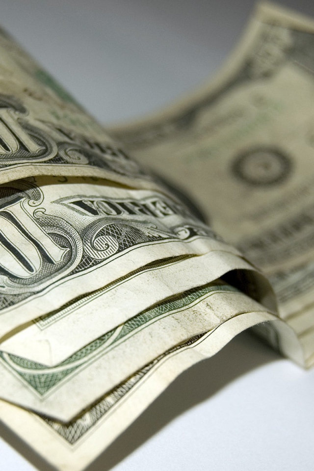 Несколько десятидолларовых купюр
