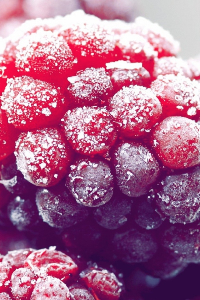 Иней на малине