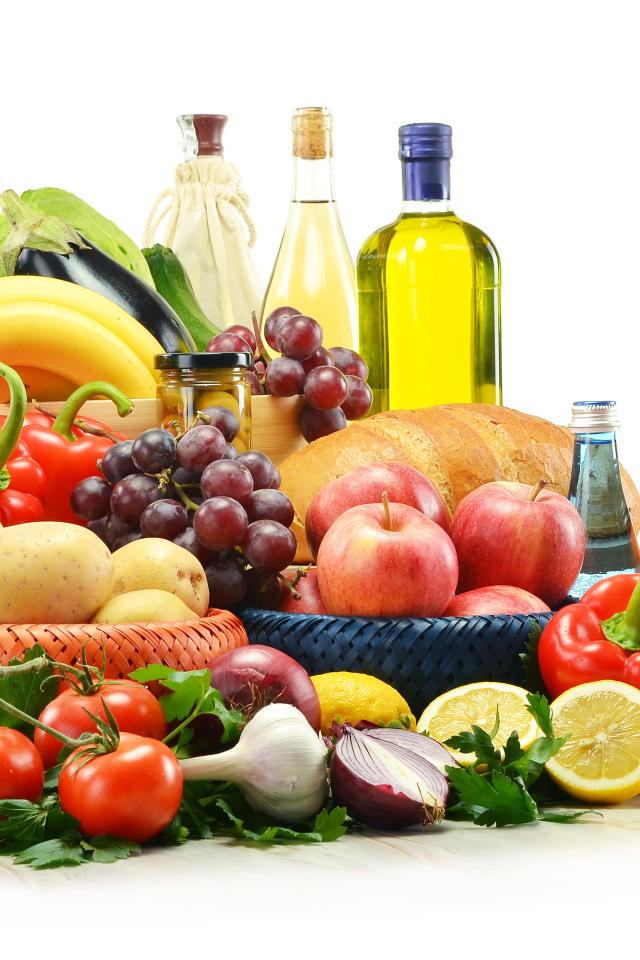 Вино , лимоны и фрукты