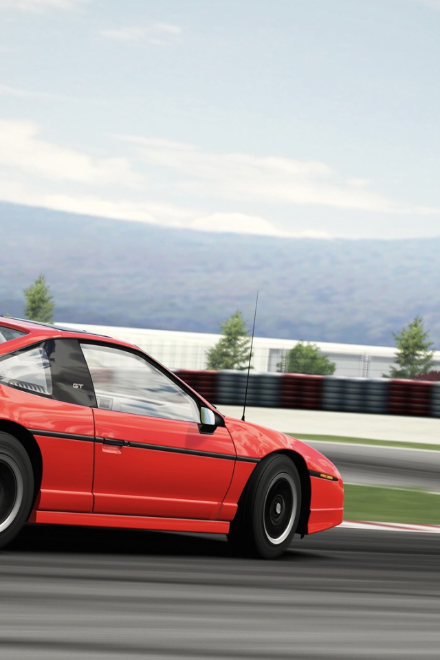 Красный автомобиль в игре Forza Motorsport