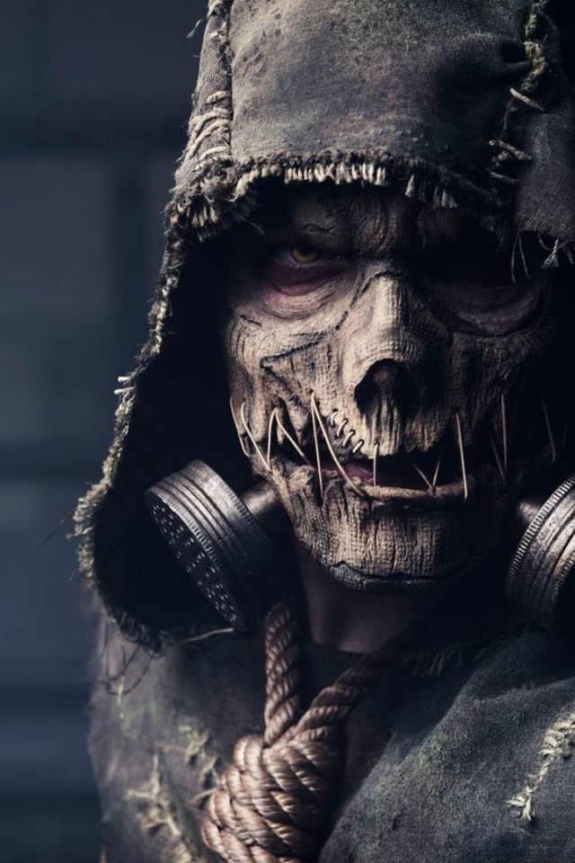 Персонаж Scarecrow в маске