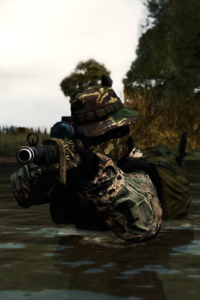 Солдат в воде, игра DayZ