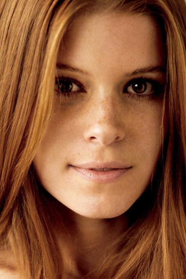 Модель и актриса Кейт Мара