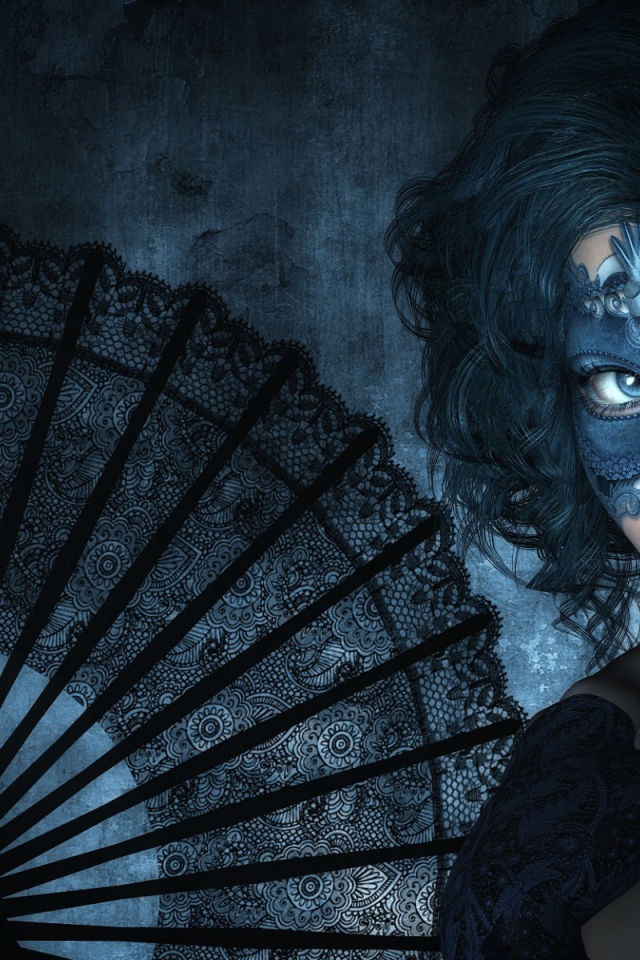 Девушка в маске с черным веером