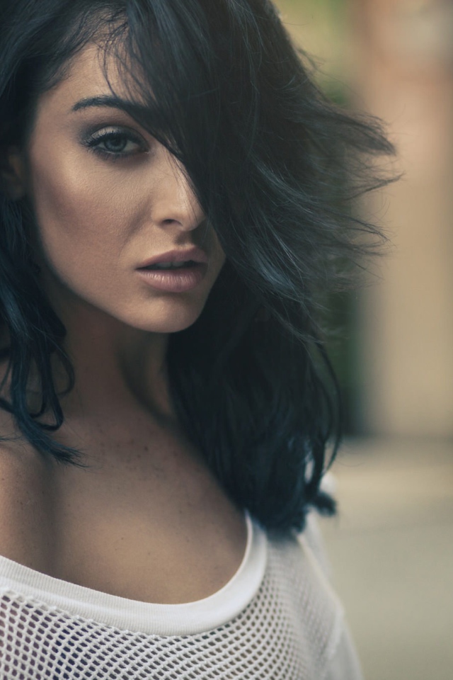 Красивая девушка Таниша Стивенс