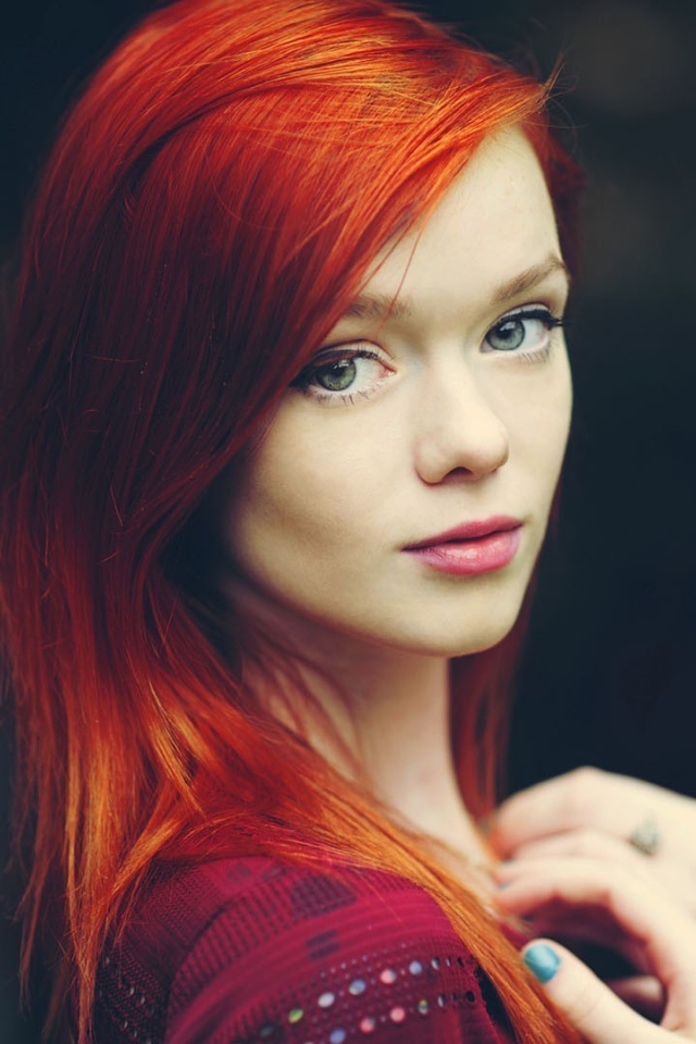 Зеленоглазая модель Julie Kennedy