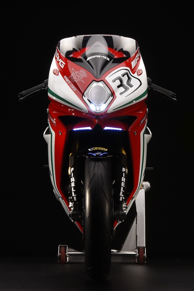 Спортивный мотоцикл MV Agusta F4 RC