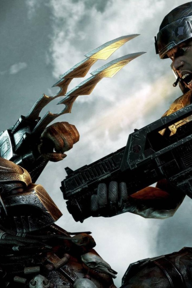 Солдат убивает пришельца из фильма Хищник