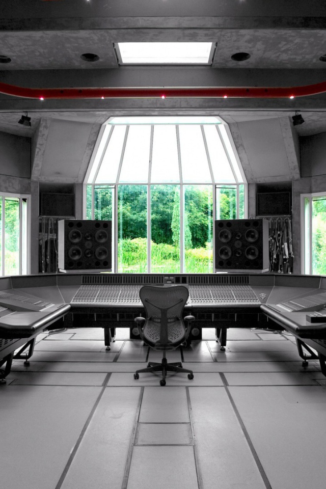 Студия звукозаписи в загородном доме