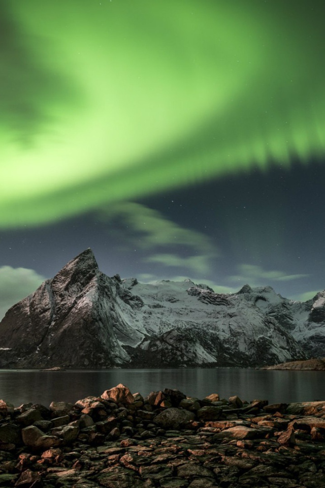 Северное сияние в Хамнёй, Норвегия
