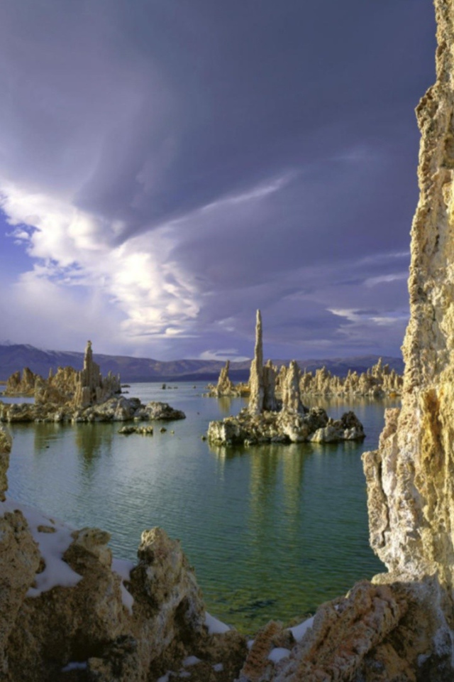 Скалы из отложений известняка