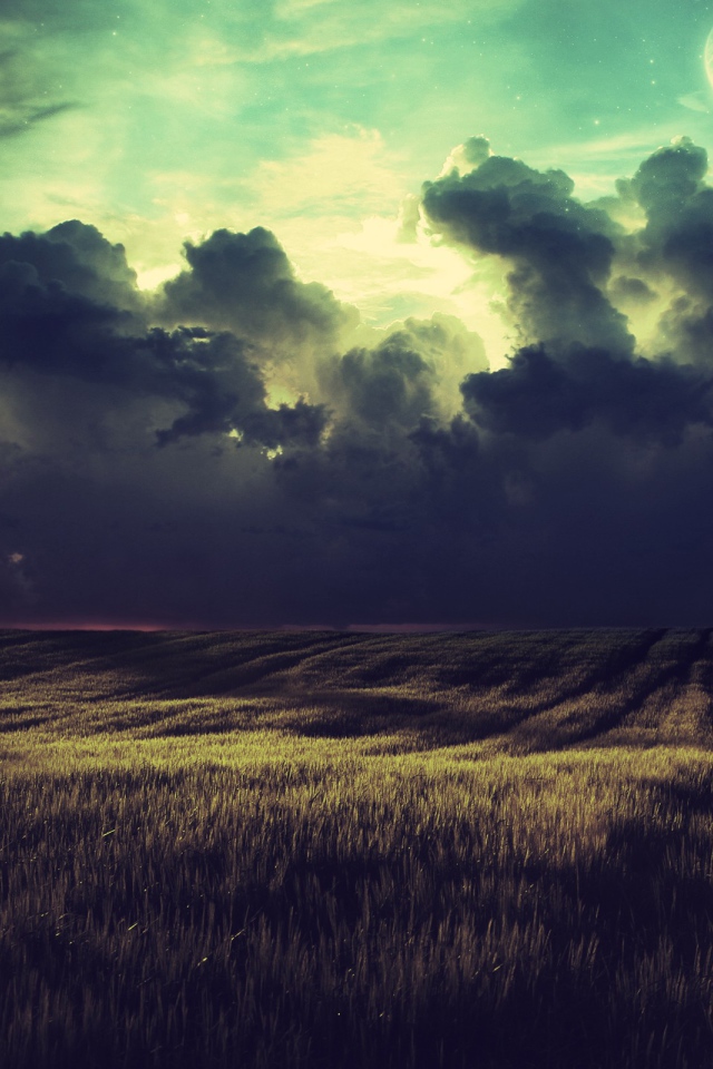 Черные тучи в небе