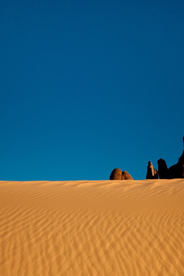 Скалы на краю пустыни