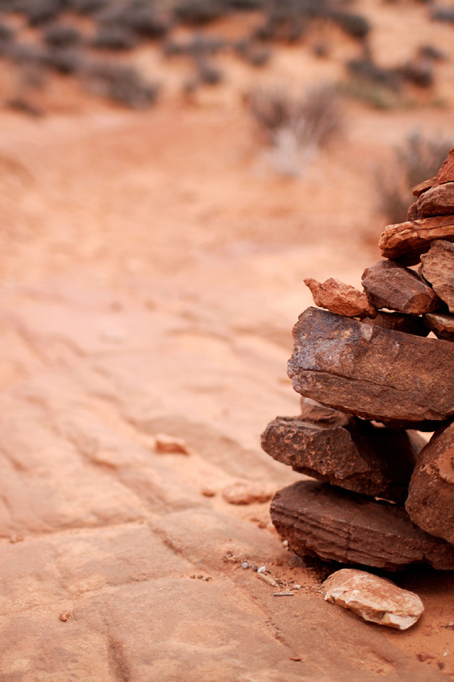 Пирамида из камней