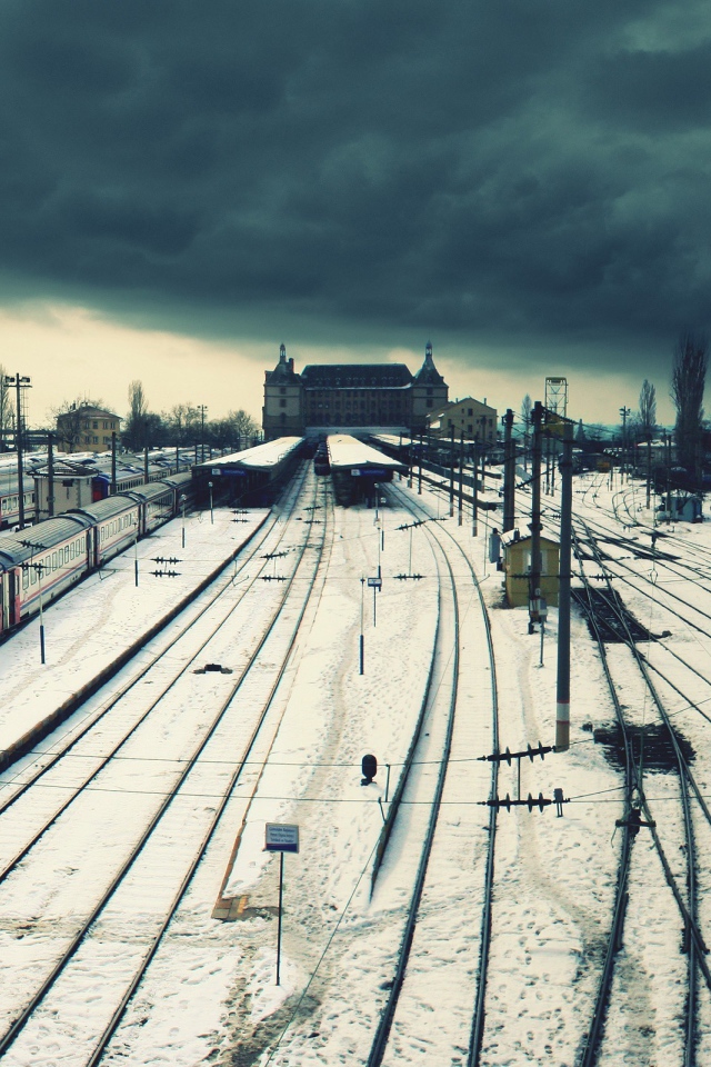 Пассажирские поезда на подъездных путях