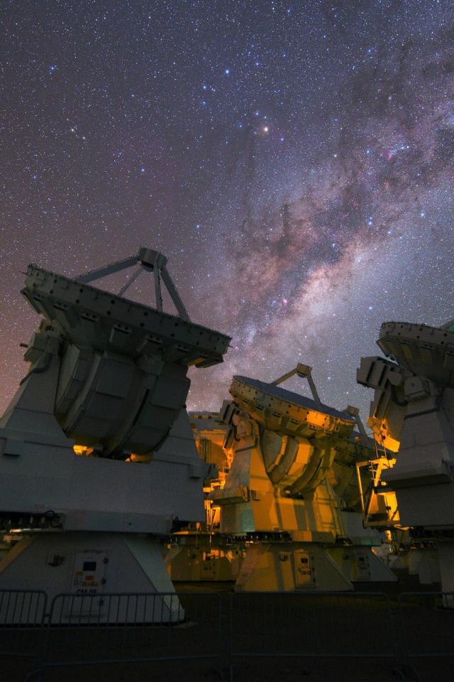 Радиотелескопы изучают Млечный путь