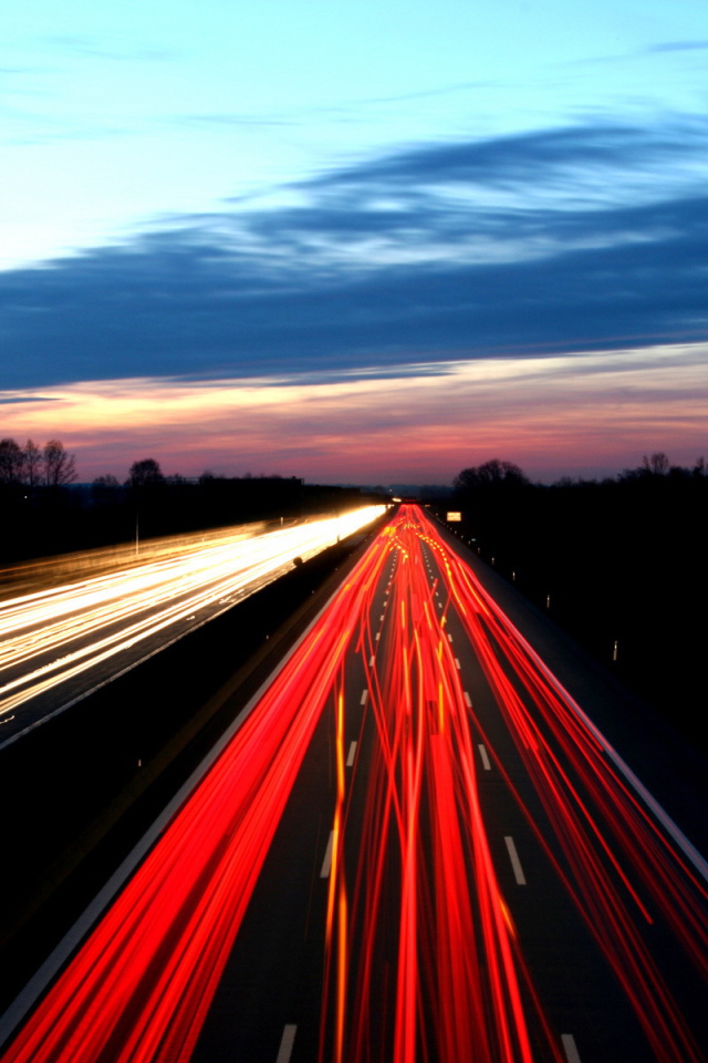 Следы ночной дороги