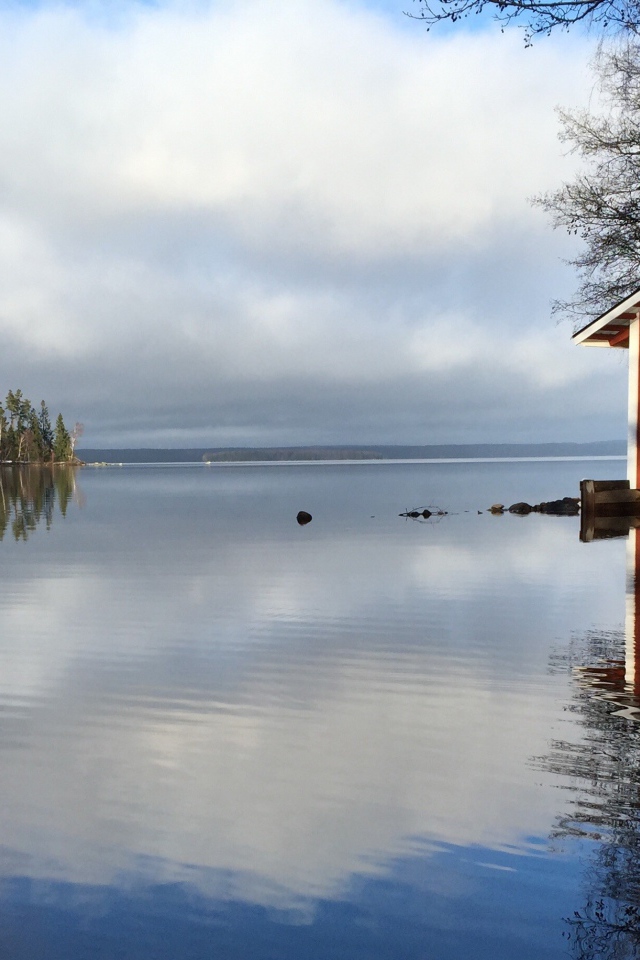Весеннее половодье на реке