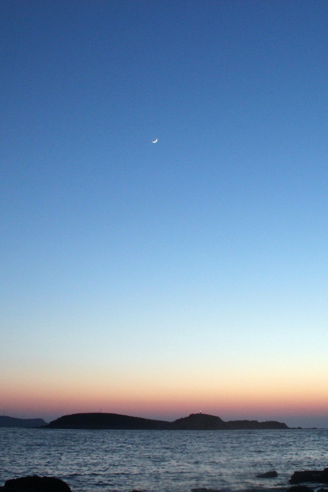 Новолуние после заката