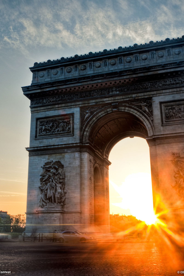 Солнце в триумфальной арке
