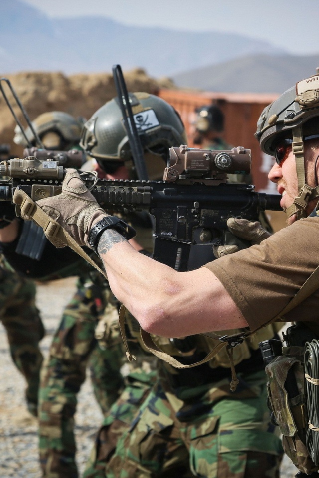 Солдаты на стрельбище