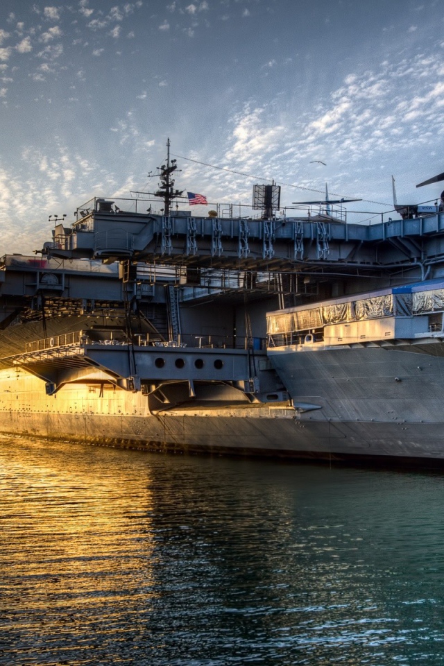 Борт американского авианосца