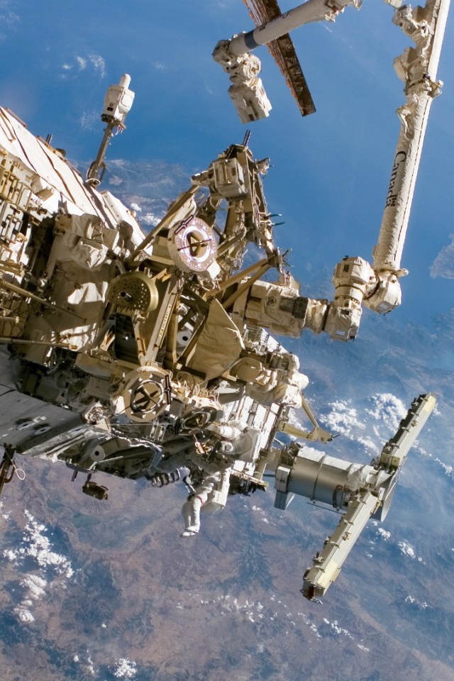 Международная космическая станция на орбите