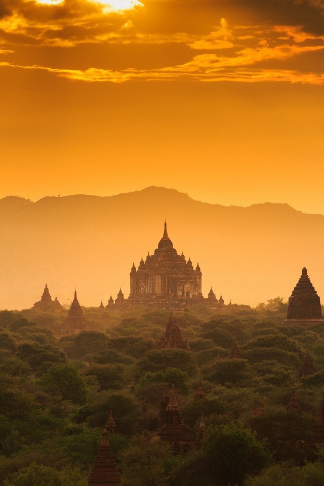 Храмы в Камбодже