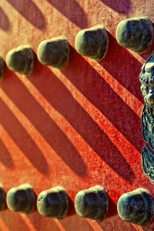 Украшения на входной двери в Китае