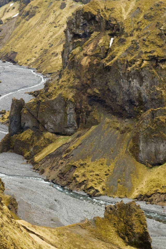Горная река в Исландии