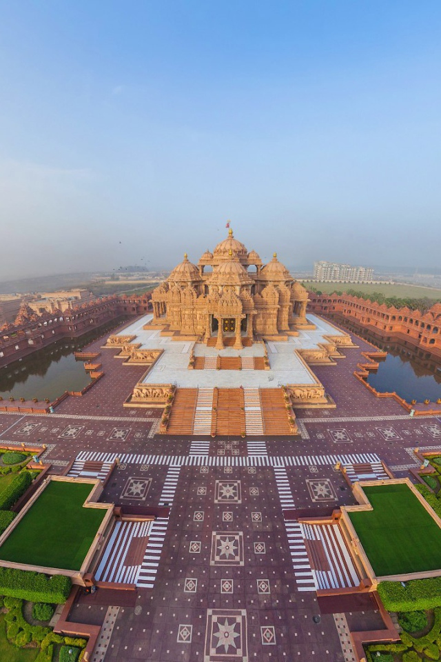 Индуистский храм в Индии