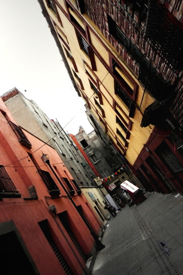 Улица в городе в Мексике