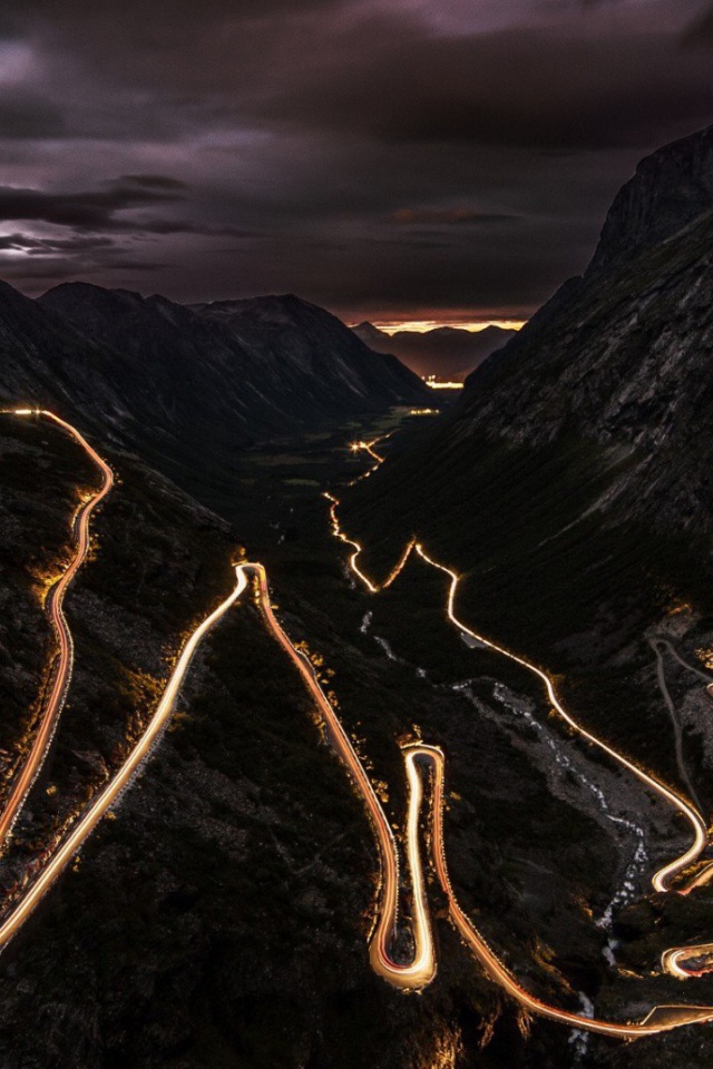 Горная дорога Тролльстиген Норвегия