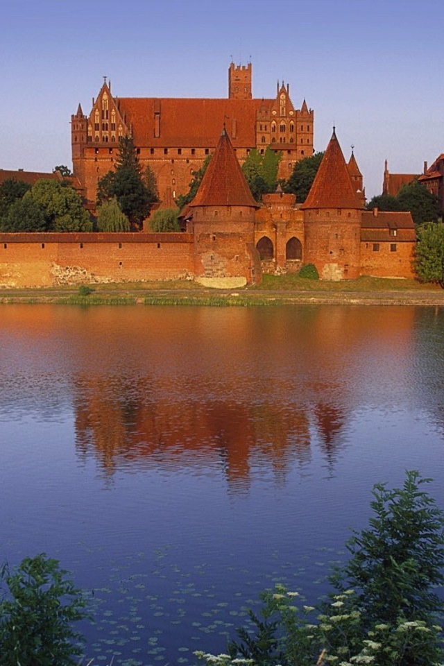 Замок Мальборк в Польше