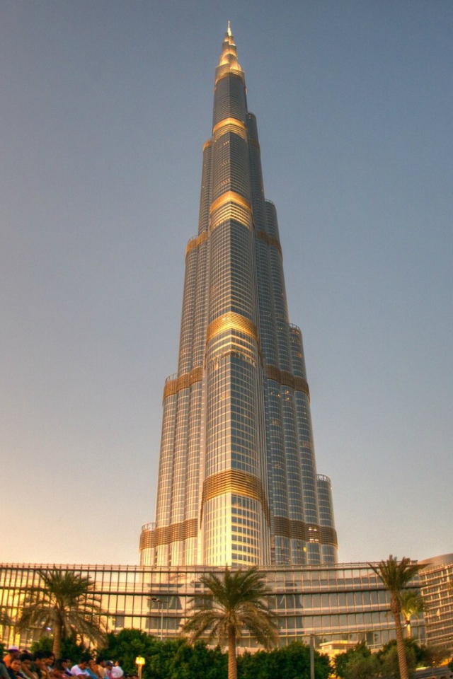 Небоскреб Бурдж-Халифа в Дубае
