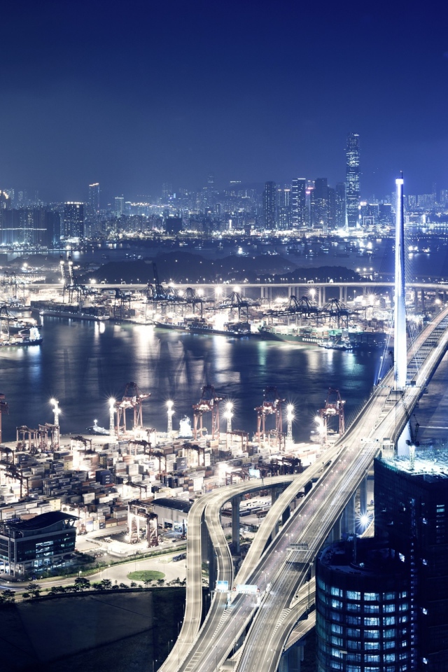 Голубое сияние ночного Гонконга