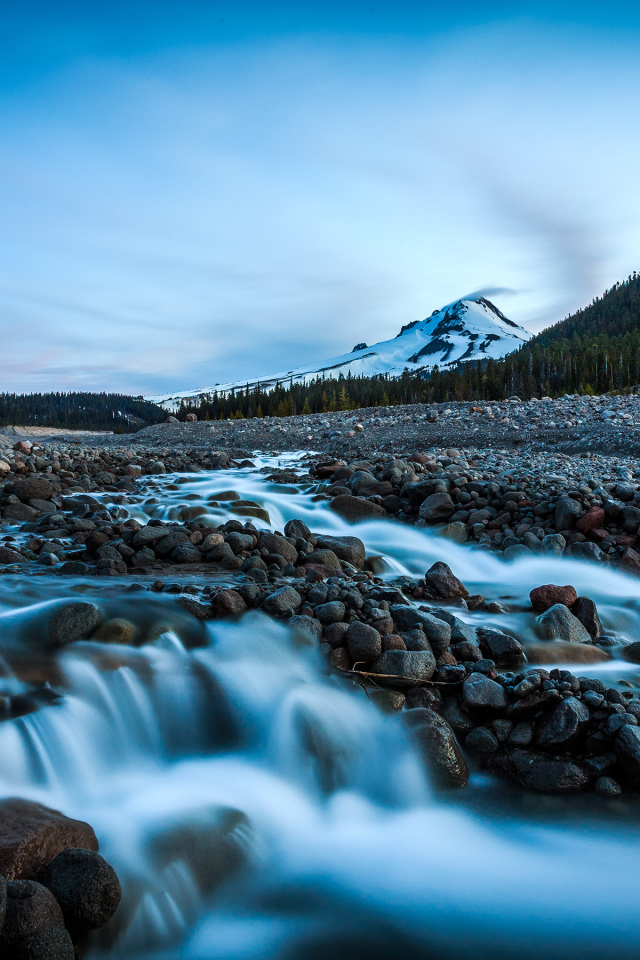 Река течет по камням, Орегон