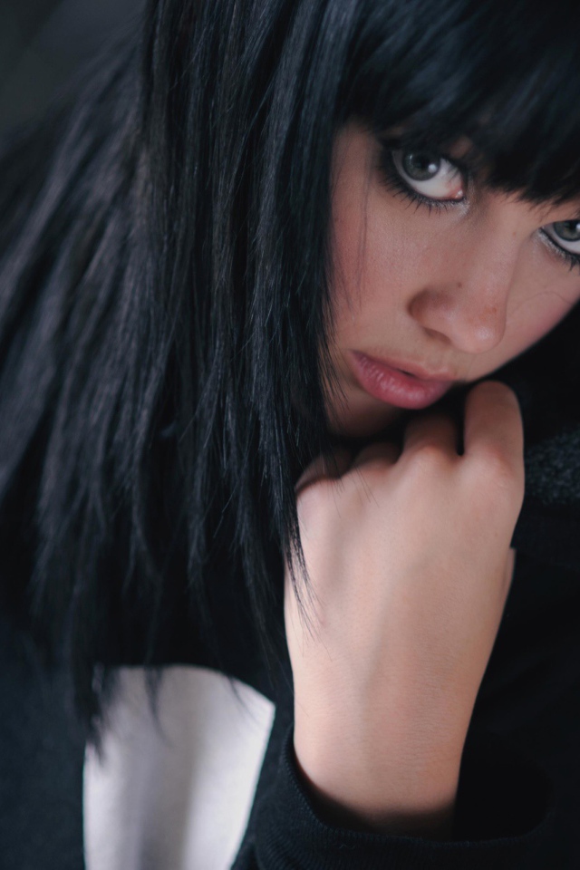 Актриса брюнетка Мелисса Кларк