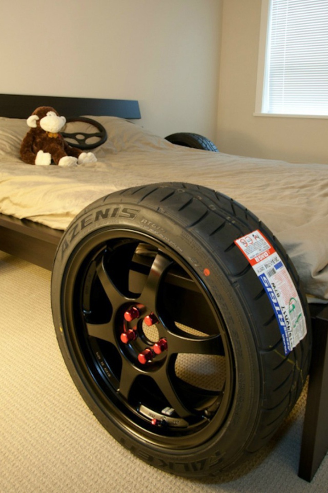 Кровать для настоящего автолюбителя