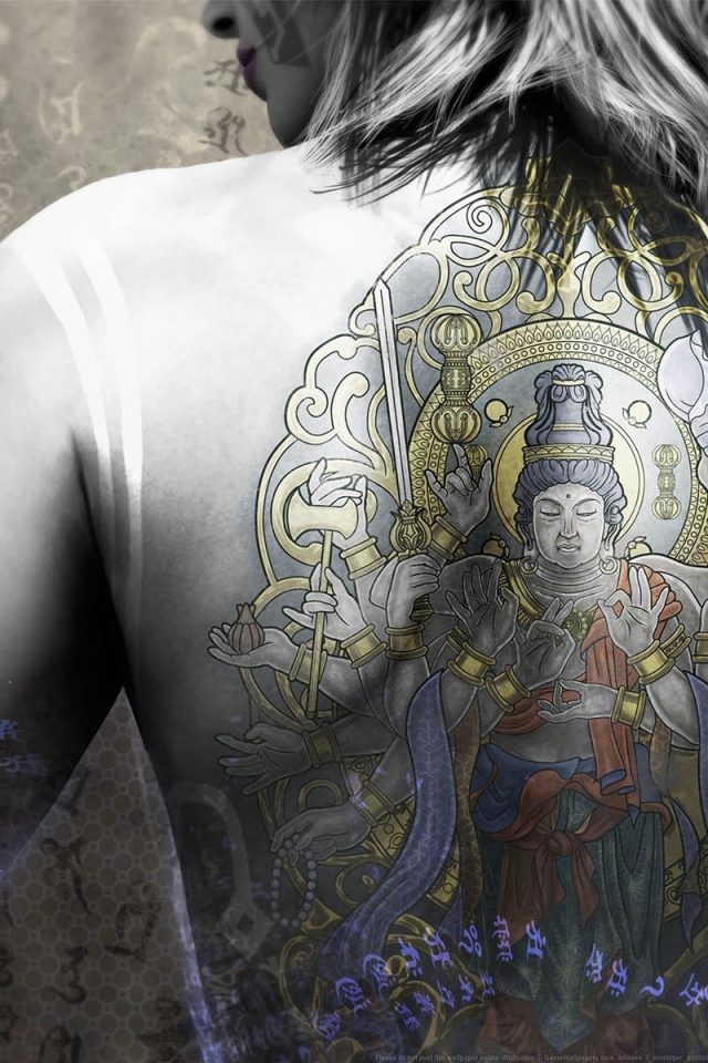 Татуировка Будды на спине у девушки