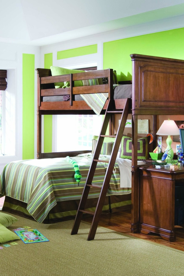 Детская комната с кроватями