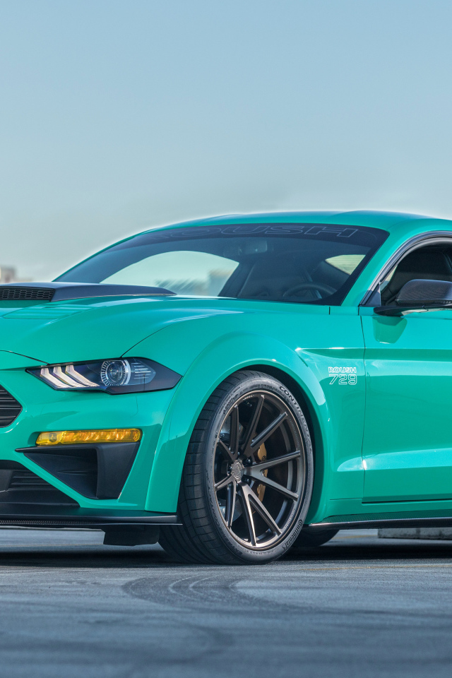 Быстрый автомобиль Roush Mustang 729, 2018