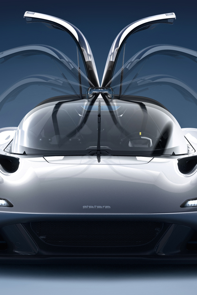 Серебристый автомобиль Dallara Stradale вид спереди