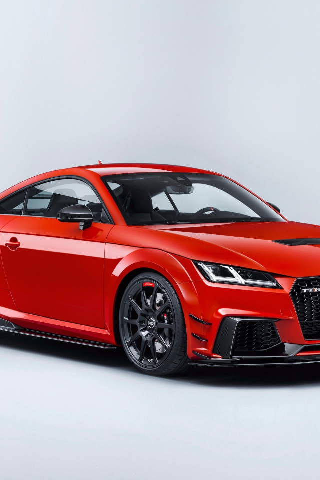 Быстрый красный автомобиль Audi TT