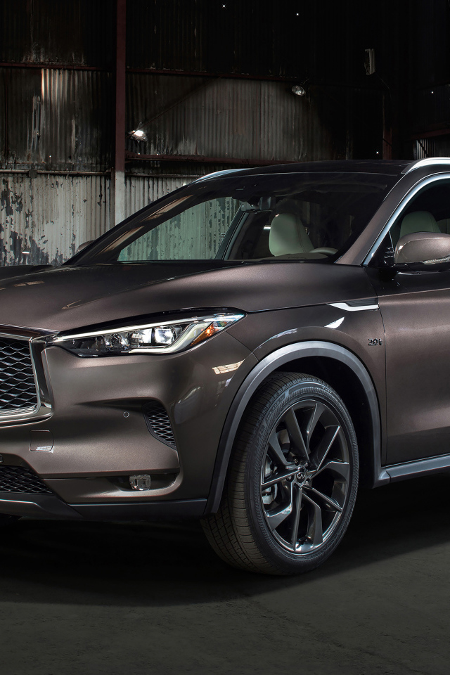 Стильный внедорожник Infiniti QX50, 2019