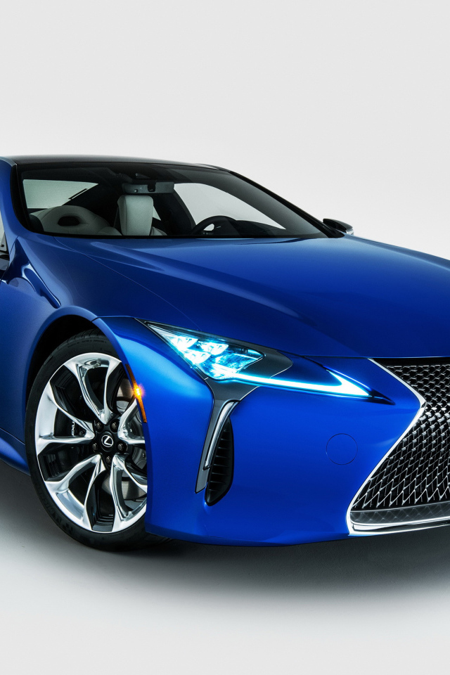 Спортивный синий автомобиль  Lexus LC 500, 2018
